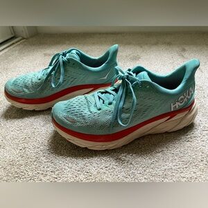 HOKA Clifton 8 athletic running tennis shoes sneakers lightweight trainers 7.5